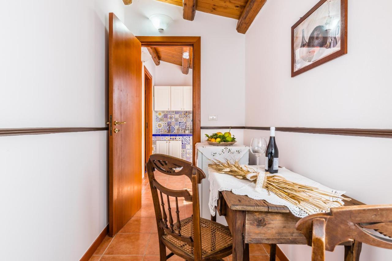 Villa Degli Ulivi Авола Экстерьер фото
