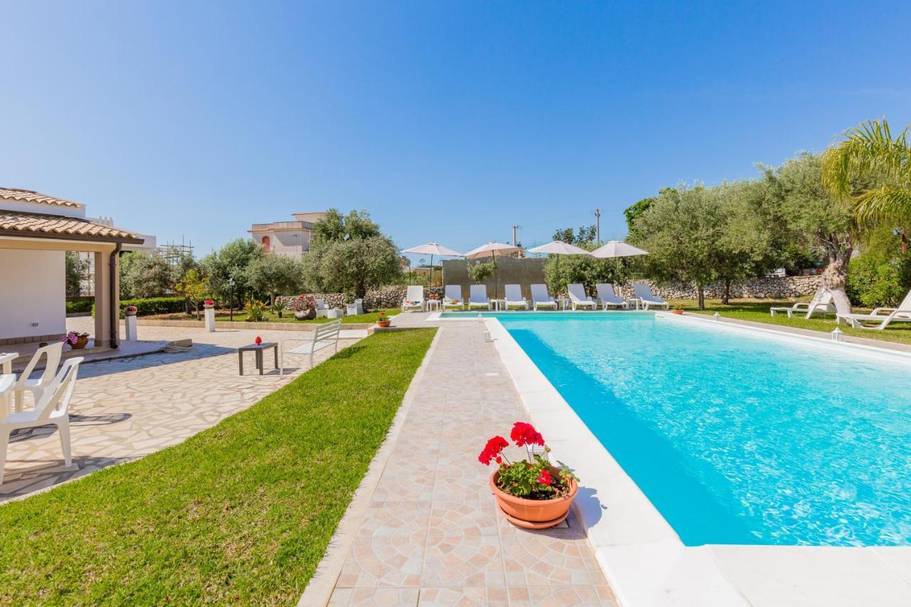 Villa Degli Ulivi Авола Экстерьер фото