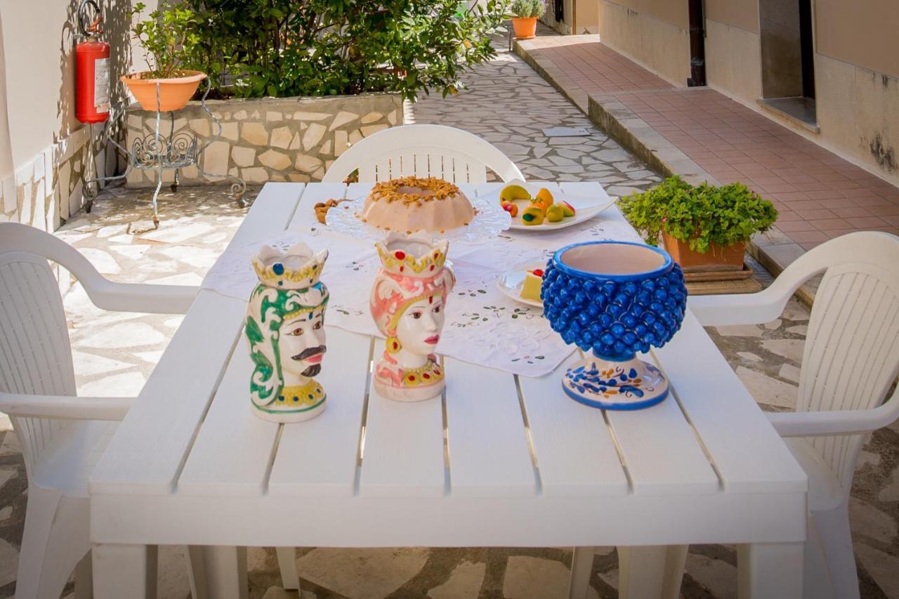 Villa Degli Ulivi Авола Экстерьер фото