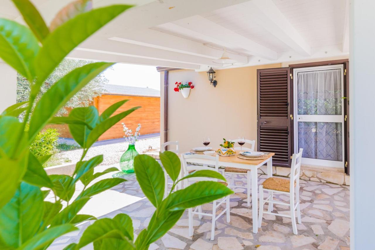 Villa Degli Ulivi Авола Экстерьер фото