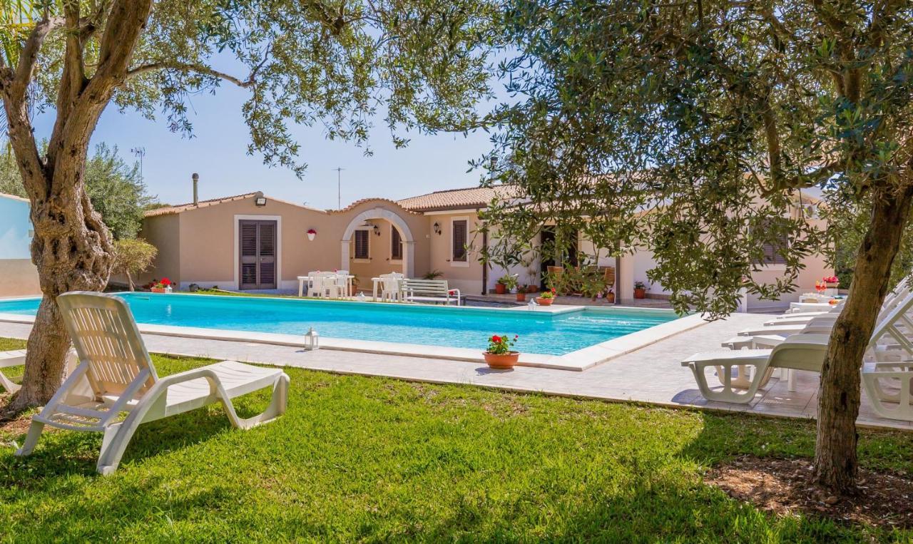Villa Degli Ulivi Авола Экстерьер фото