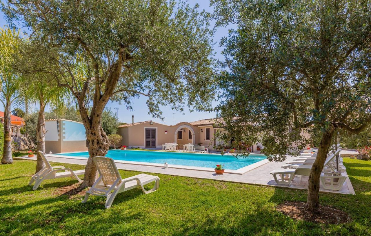 Villa Degli Ulivi Авола Экстерьер фото