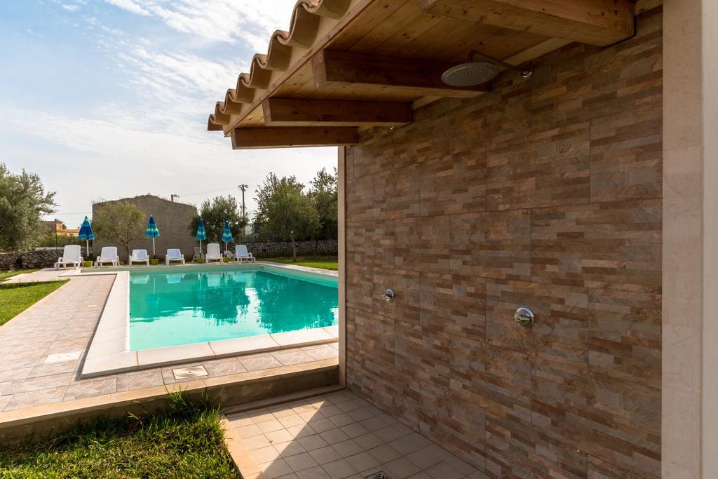 Villa Degli Ulivi Авола Экстерьер фото