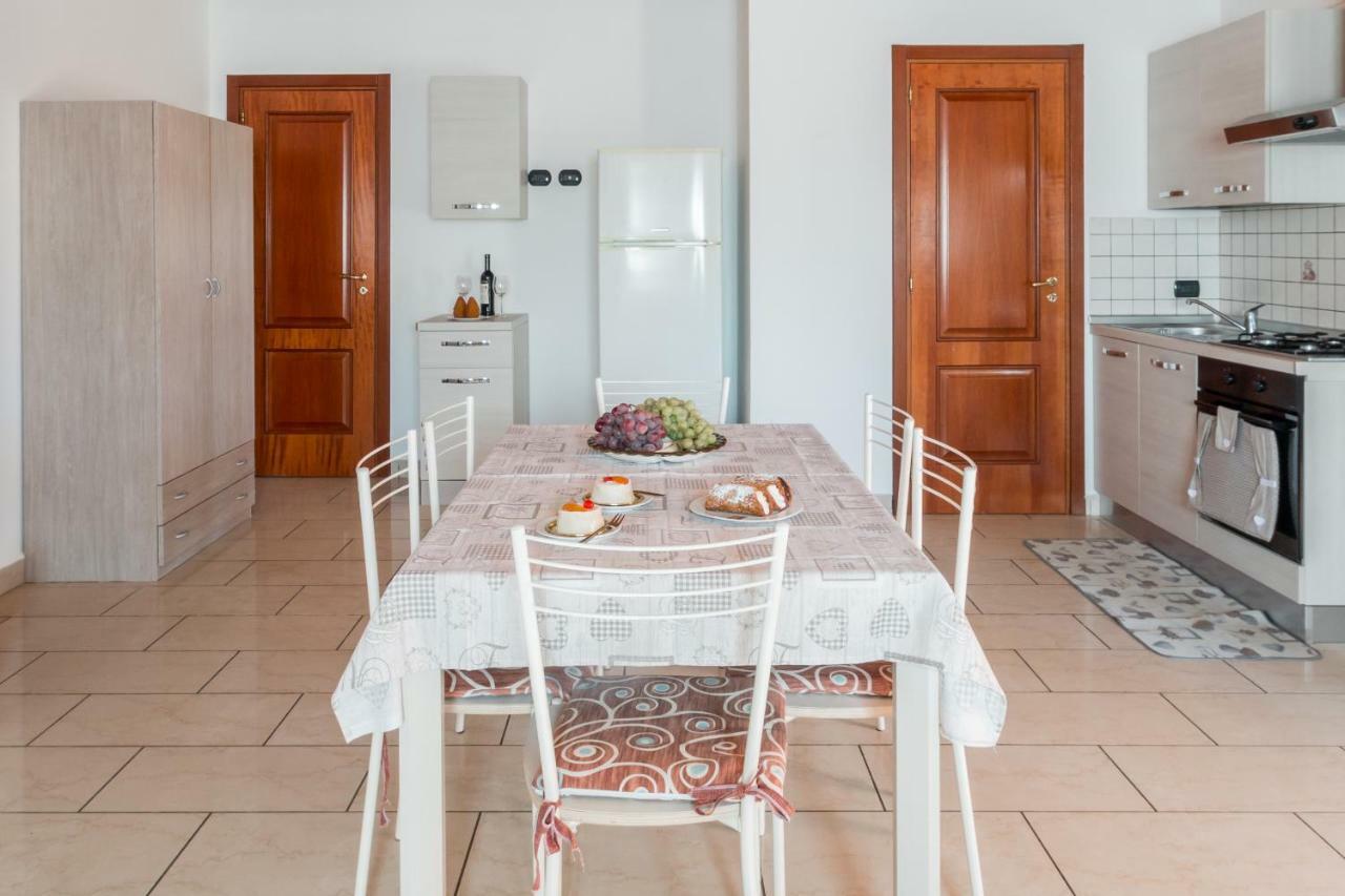Villa Degli Ulivi Авола Экстерьер фото